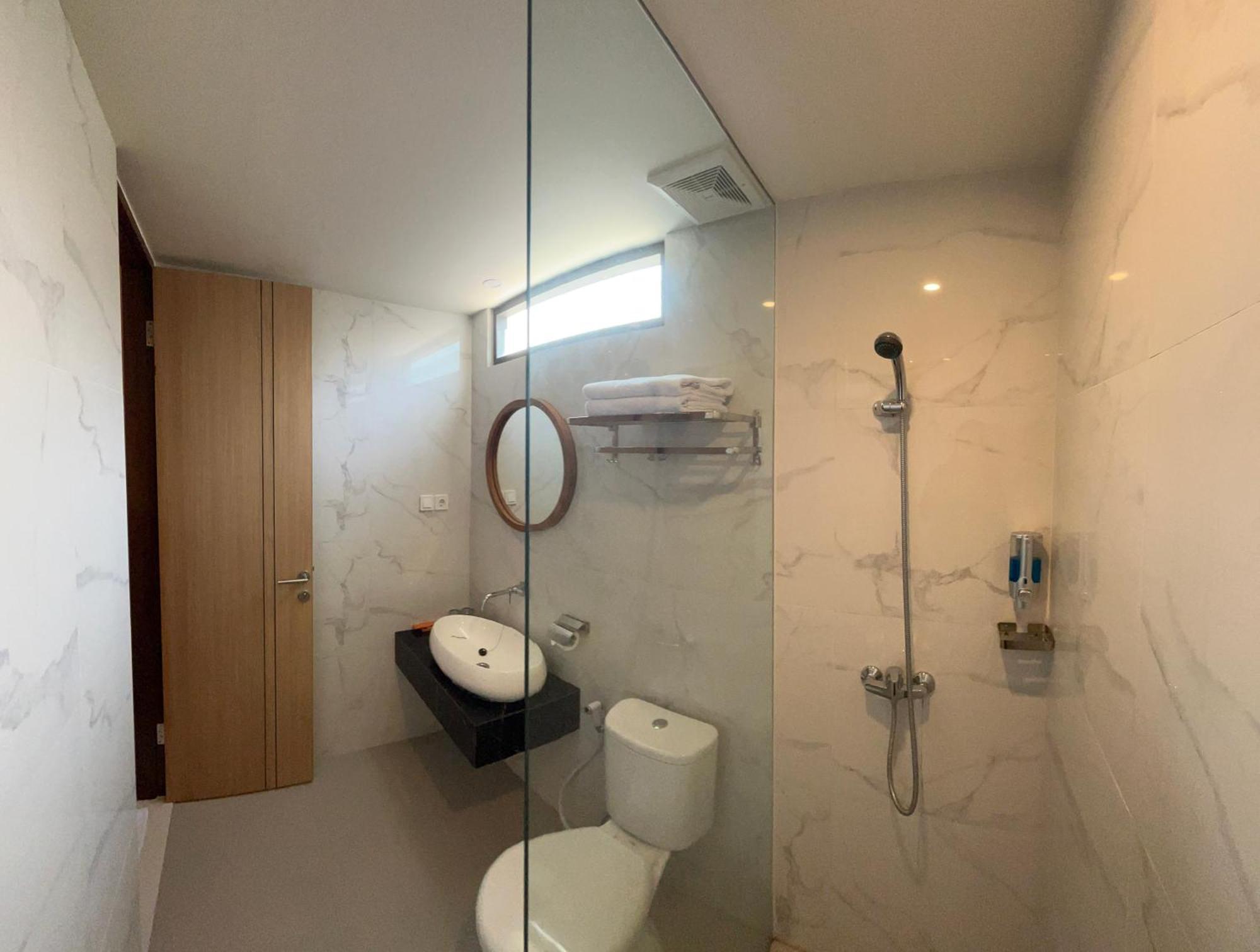 Front One Resort Indraloka Temanggung 외부 사진