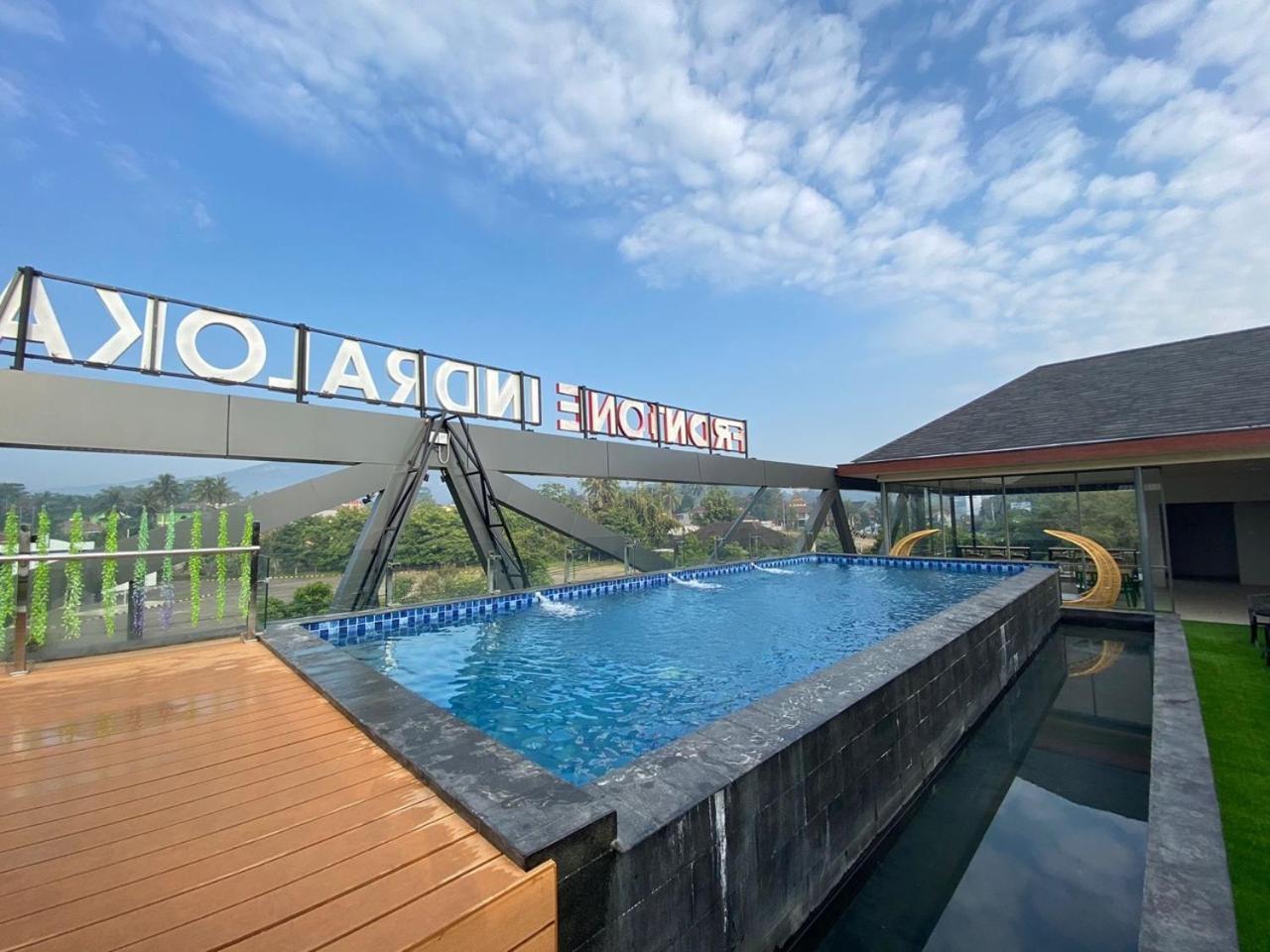 Front One Resort Indraloka Temanggung 외부 사진